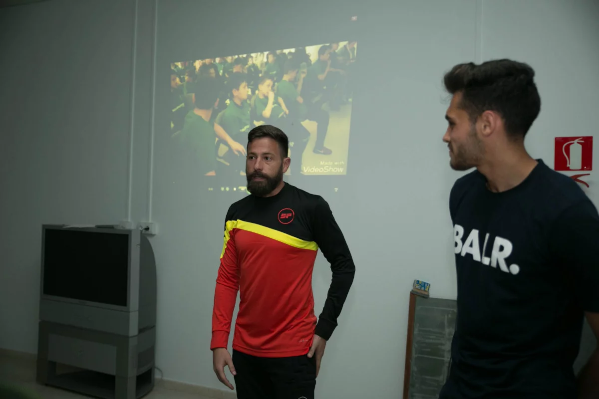 post card Albert Batalla y Ricardo Molina Clinic Almeria.webp